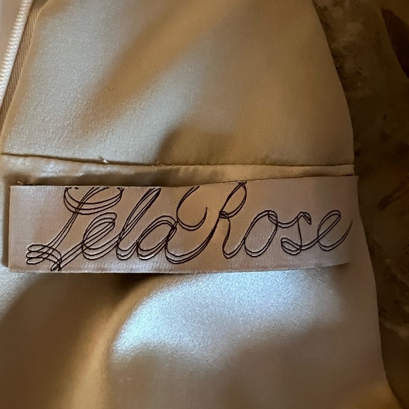 Lela Rose Cream Midi Dress - Picture 7 of 11